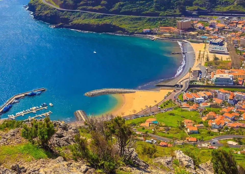 Machico Flat Center Near Beach W Parking Machico (Madeira)