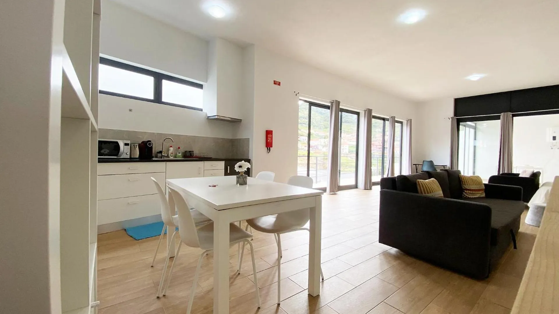 Machico Flat Center Near Beach W Parking Machico (Madeira)